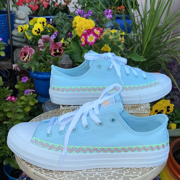 Converse Shoes - New Baby Blue Embroidered Converse Sz 7